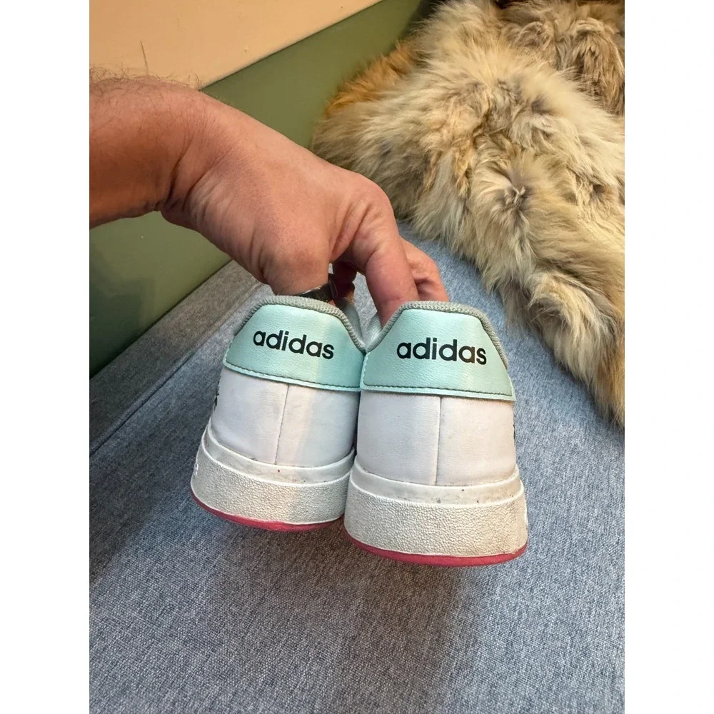 Adidas x Disney Grand Court Girls Size US 4 White Minnie Mouse Shoes Sneakers